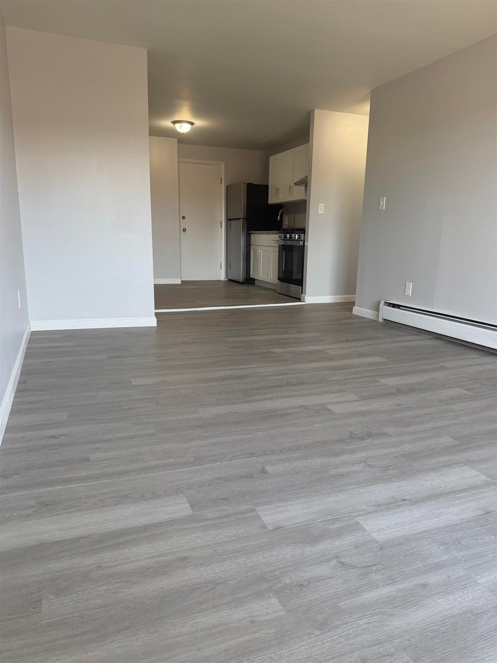 Photo of 130 Mammoth Road #415, Hooksett, NH 03106 (MLS # 5115704)