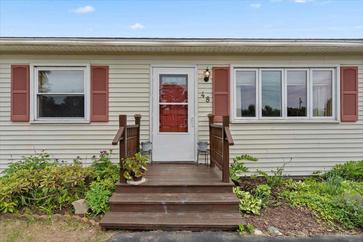 48 Meadow Road