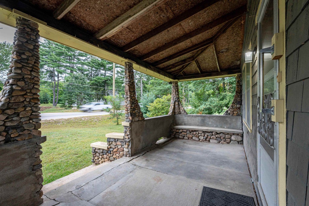 Photo of 591 White Mountain Highway, Conway, NH 03818 (MLS # 5109885)