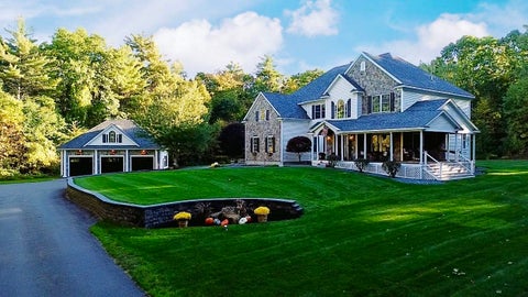 Photo of 311 Academy Road, Pembroke, NH 03275 (MLS # 5113038)