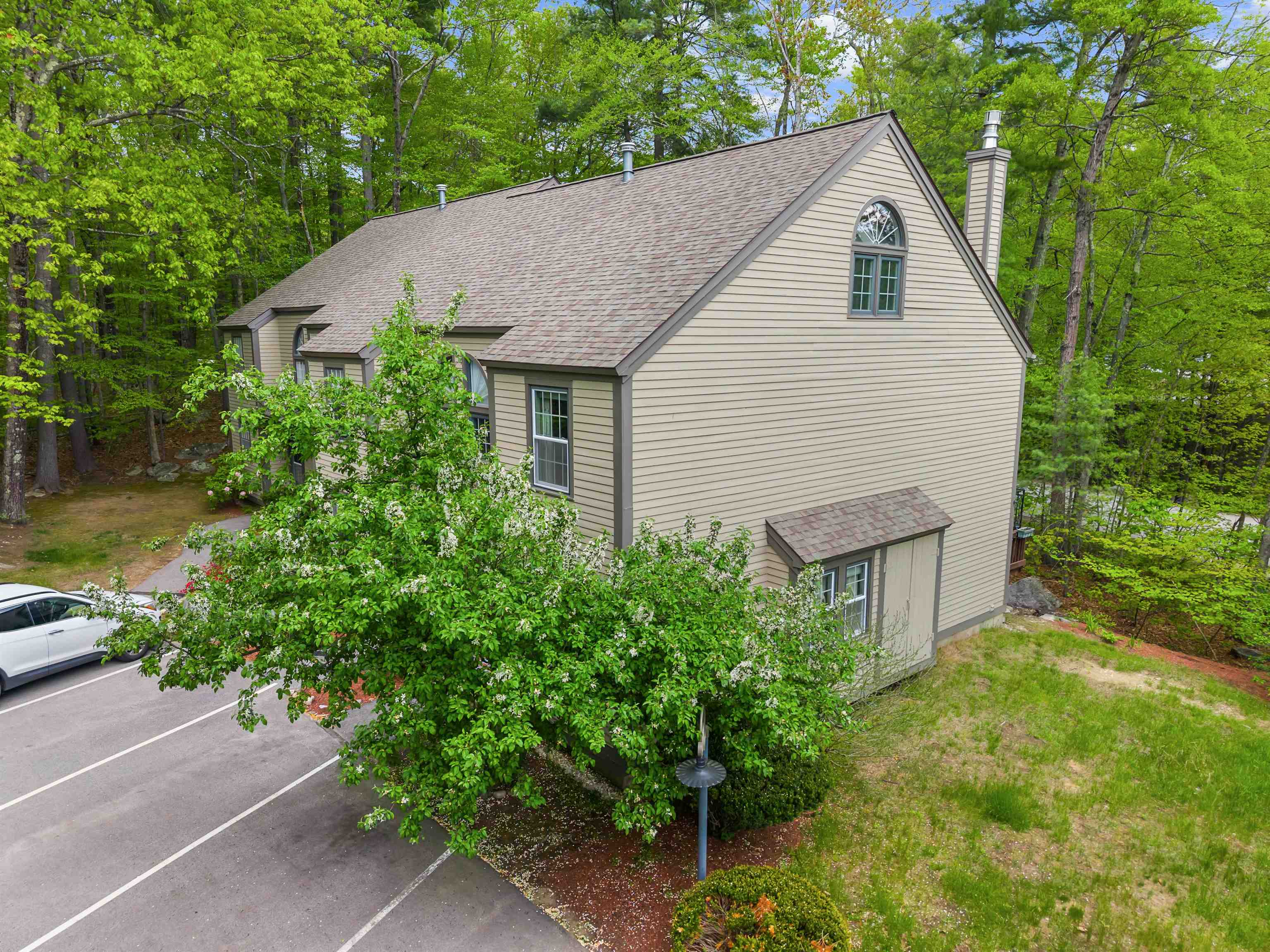 1465 Hooksett Road 207