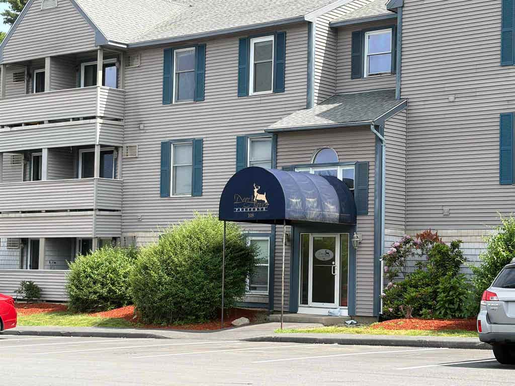 Photo of 108 Eastern Avenue #303, Manchester, NH 03104 (MLS # 5094454)