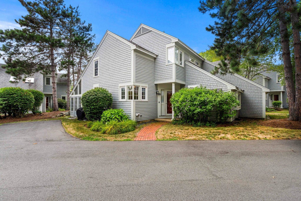 Photo of 11 Golf View #B, Laconia, NH 03246 (MLS # 5115693)