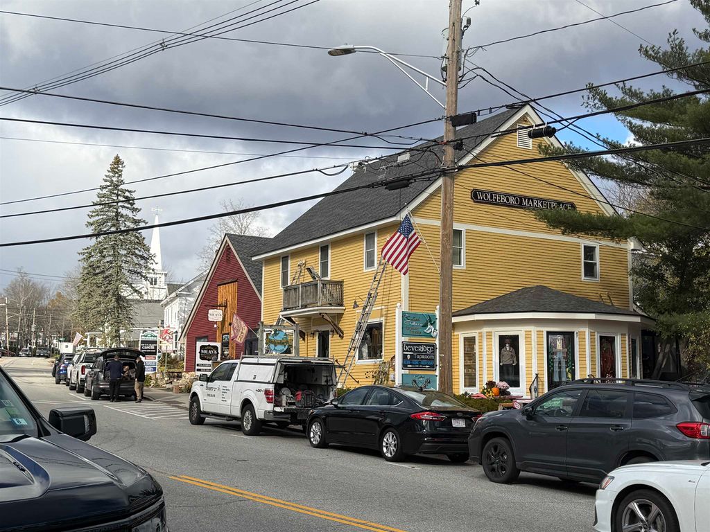 Photo of 33 North Main Street, Wolfeboro, NH 03894 (MLS # 5093652)