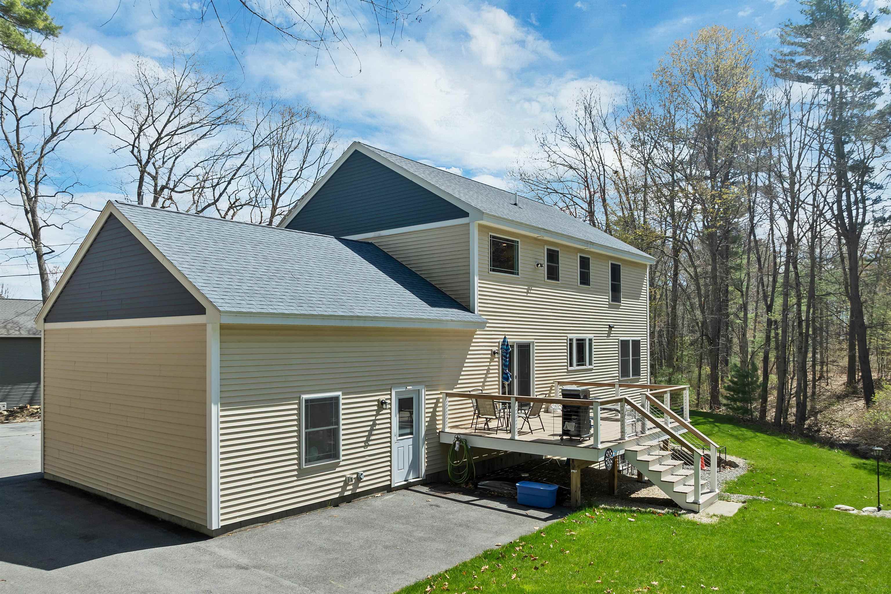 40 Mary Ann Avenue