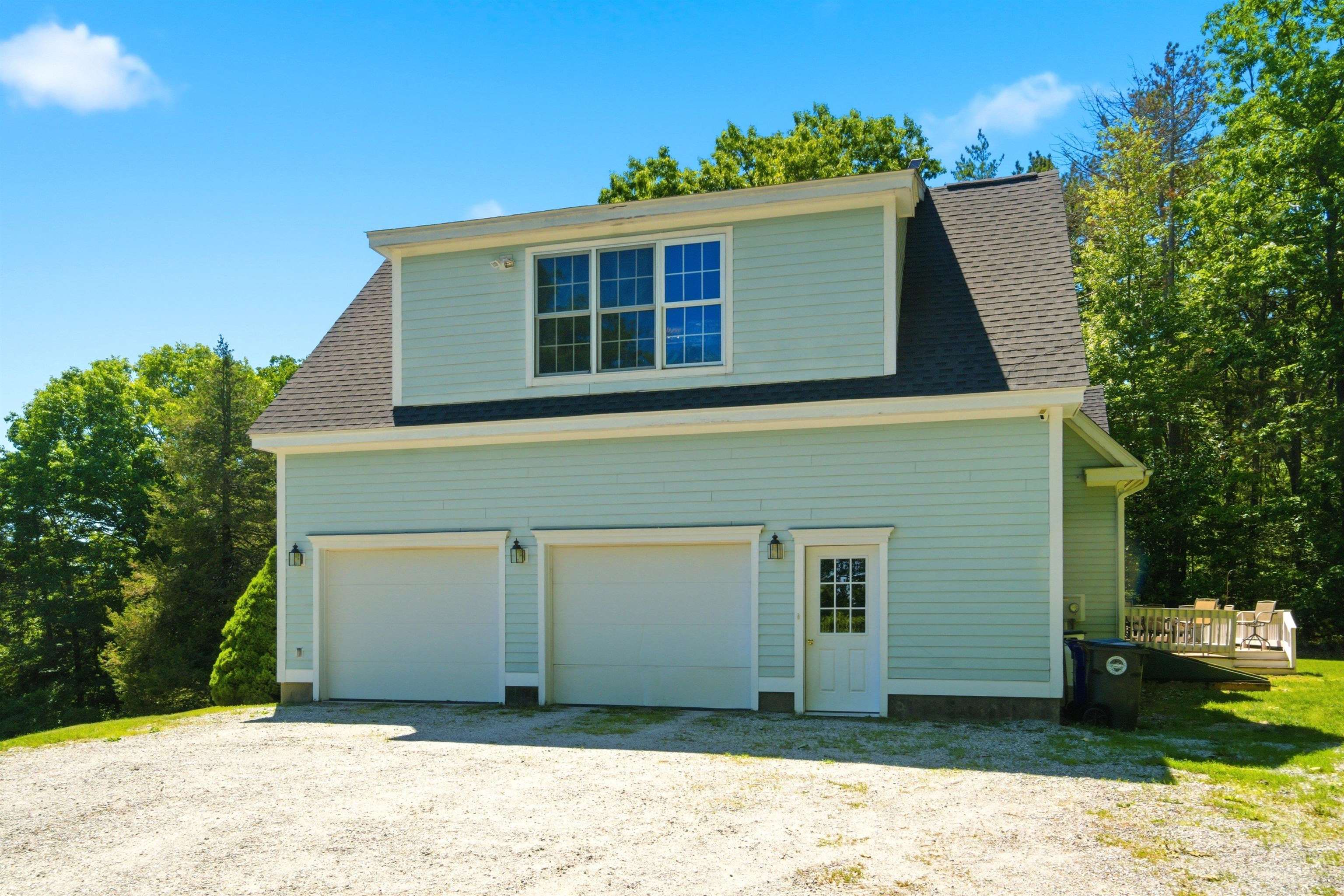 957 Back Mountain Road