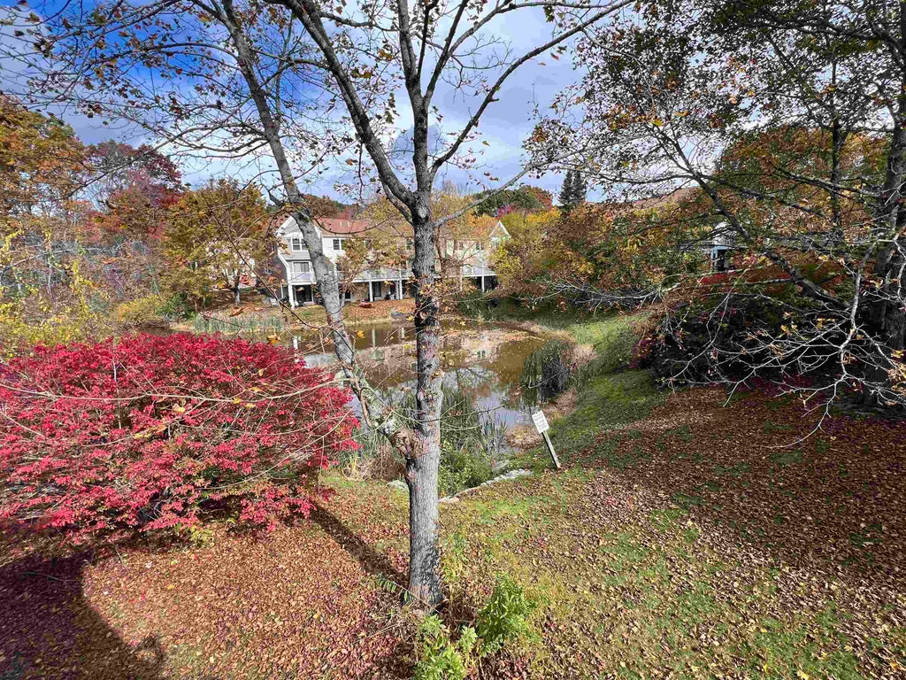 Photo of 426 Fox Hollow Way, Manchester, NH 03104 (MLS # 5114735)