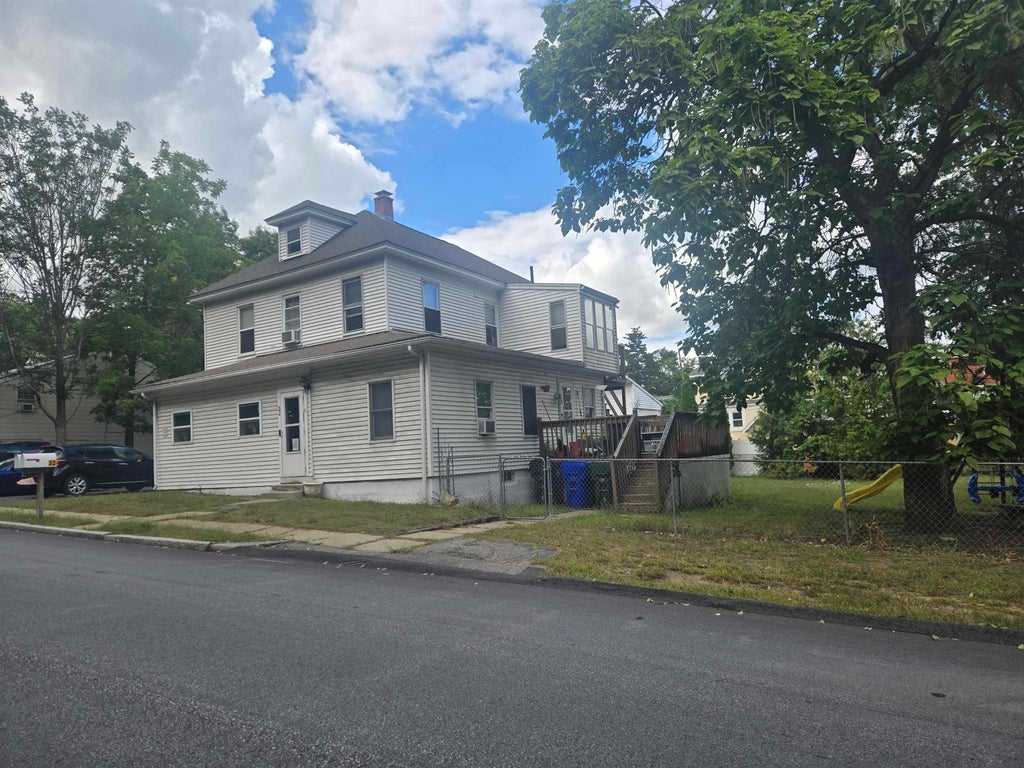 Photo of 32 Mitchell Street, Manchester, NH 03103 (MLS # 5109974)