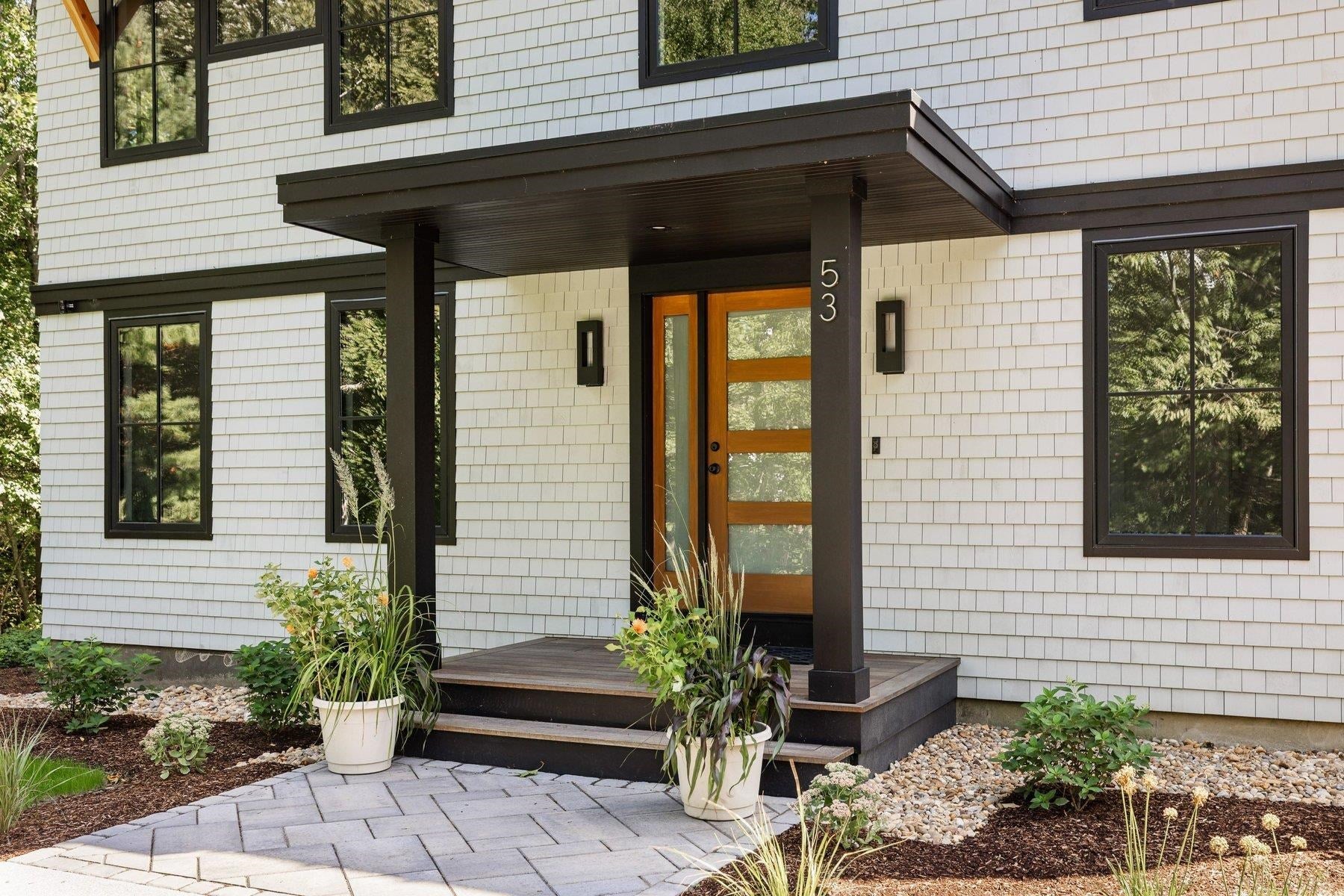 53 Spring Road
