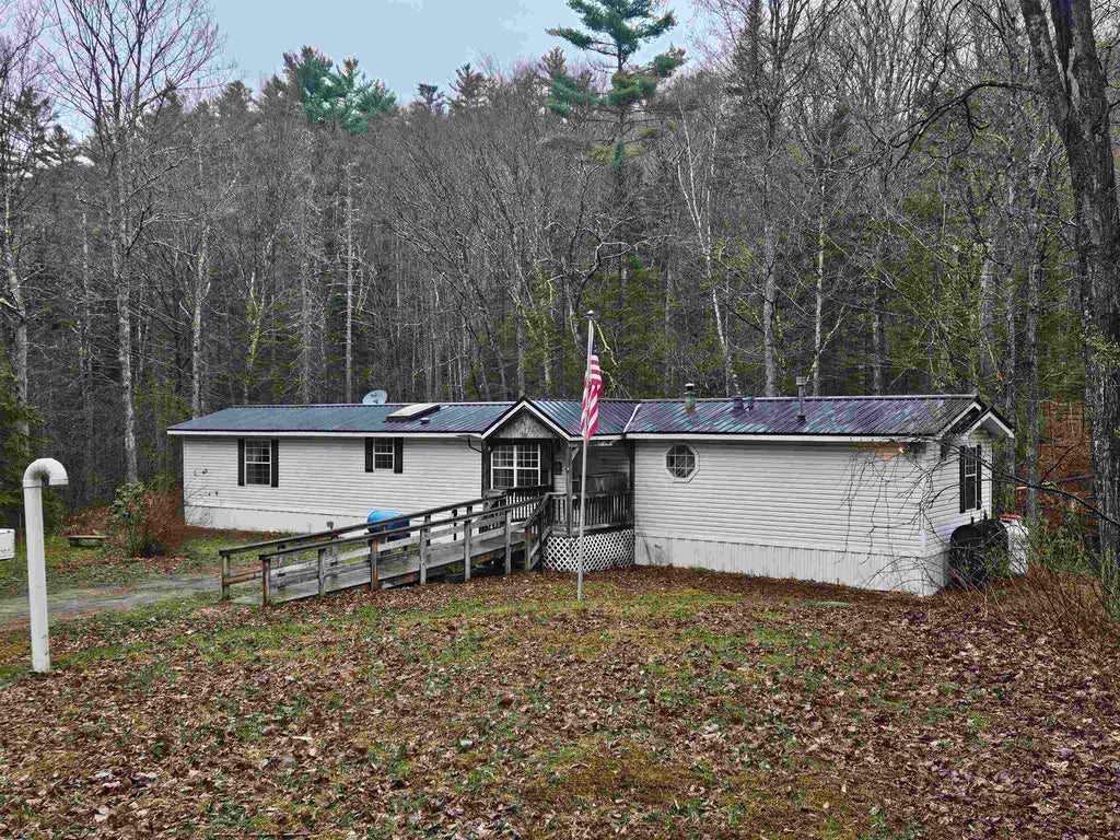 Photo of 413 Pettyboro Road, Lyman, NH 03585 (MLS # 5086422)