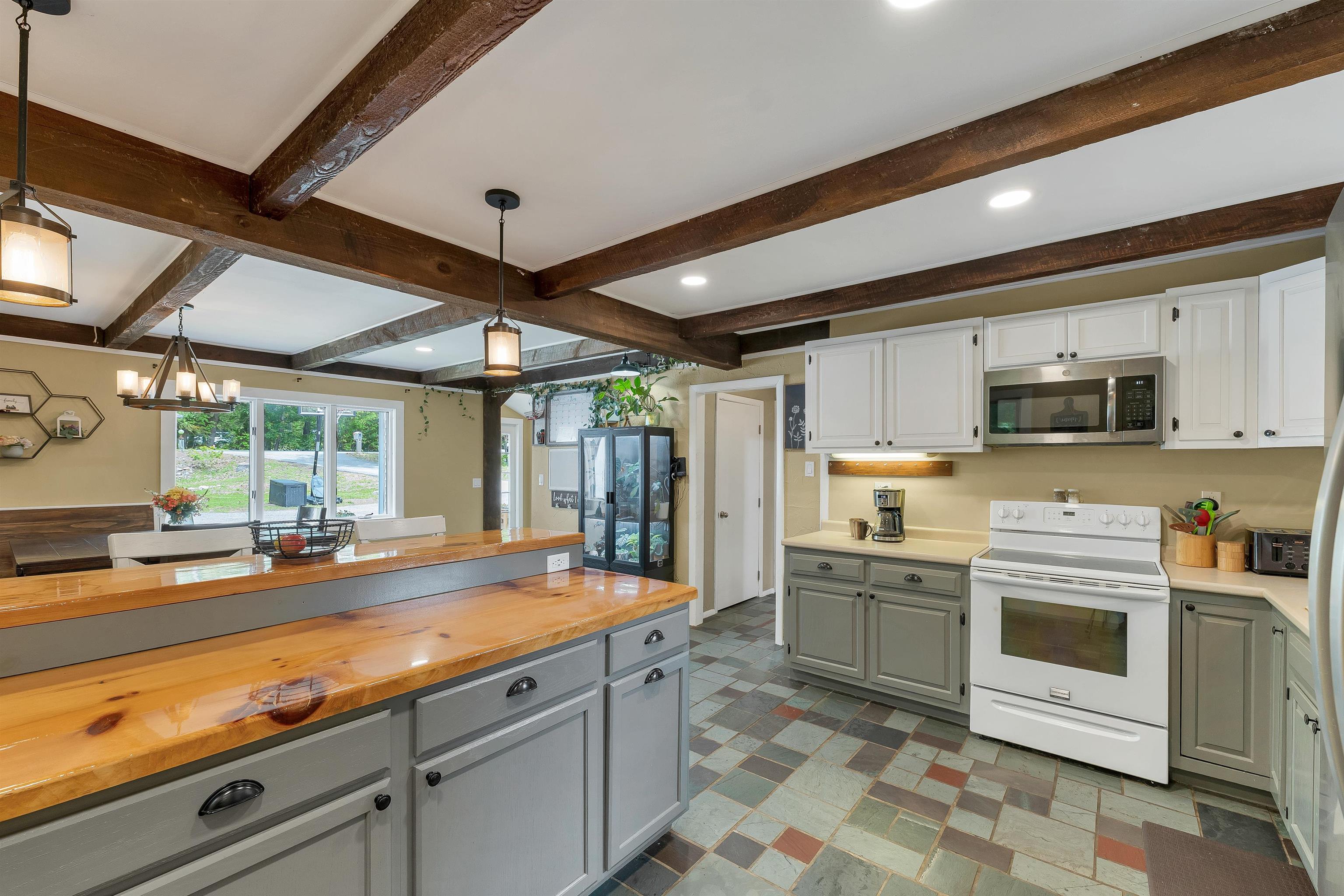 32 Arlene Drive