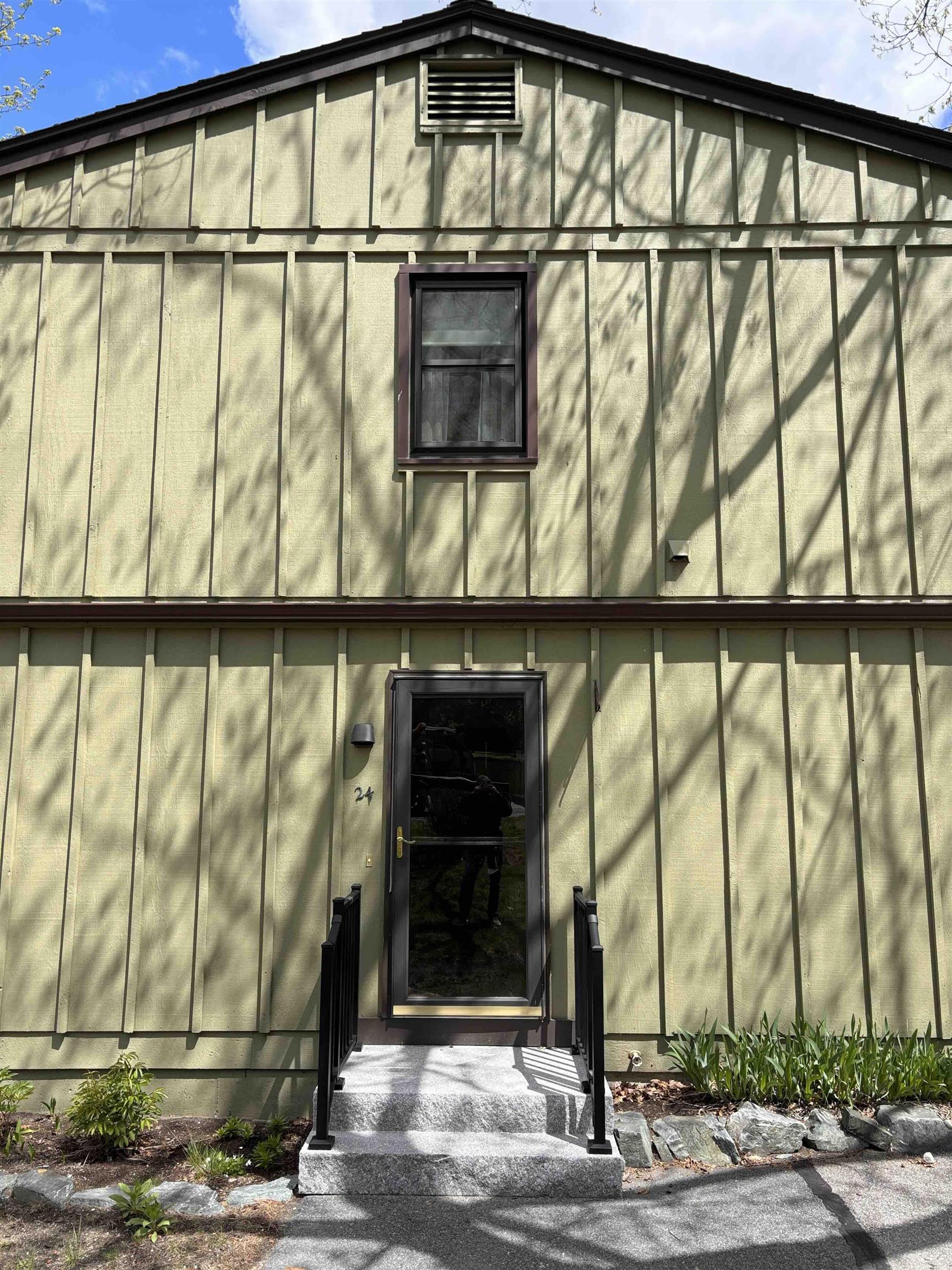 34 Floyd Avenue Unit 24