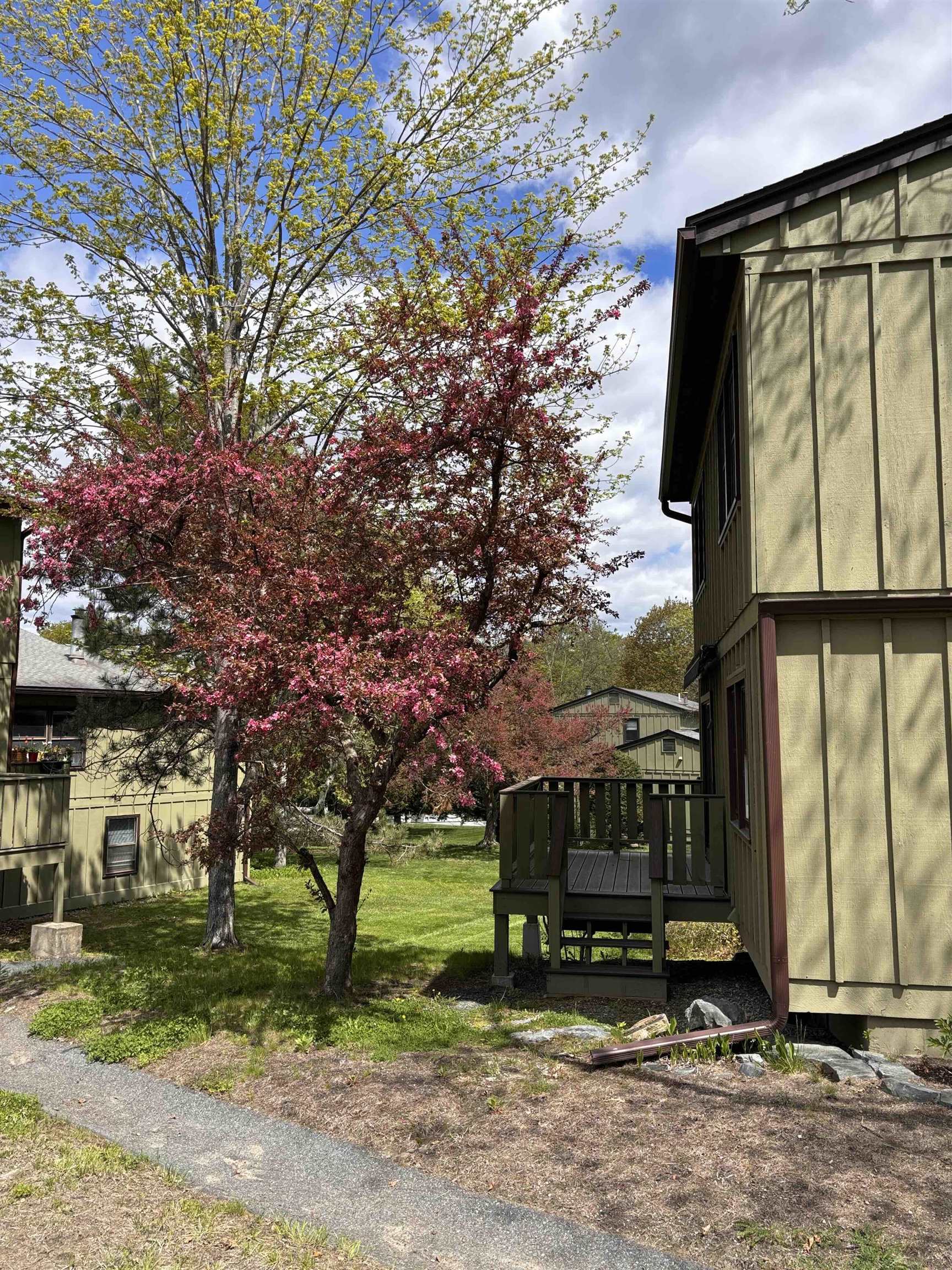 34 Floyd Avenue Unit 24