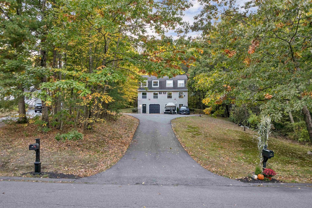 Photo of 18 Juniper Road, Derry, NH 03038 (MLS # 5113556)