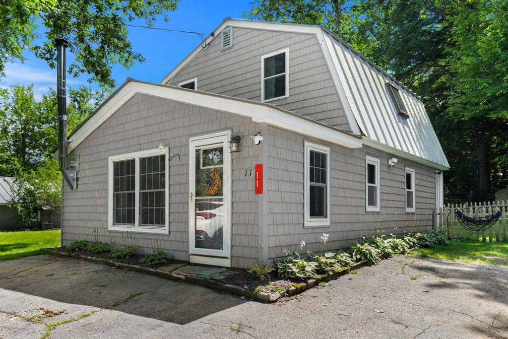 Photo of 1113 Deer Hill Lane, Lempster, NH 03605 (MLS # 5105537)