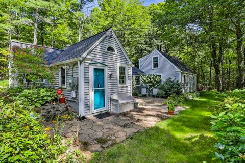 Photo of 8 Putnam Hill Road, Wilton, NH 03086 (MLS # 5110151)