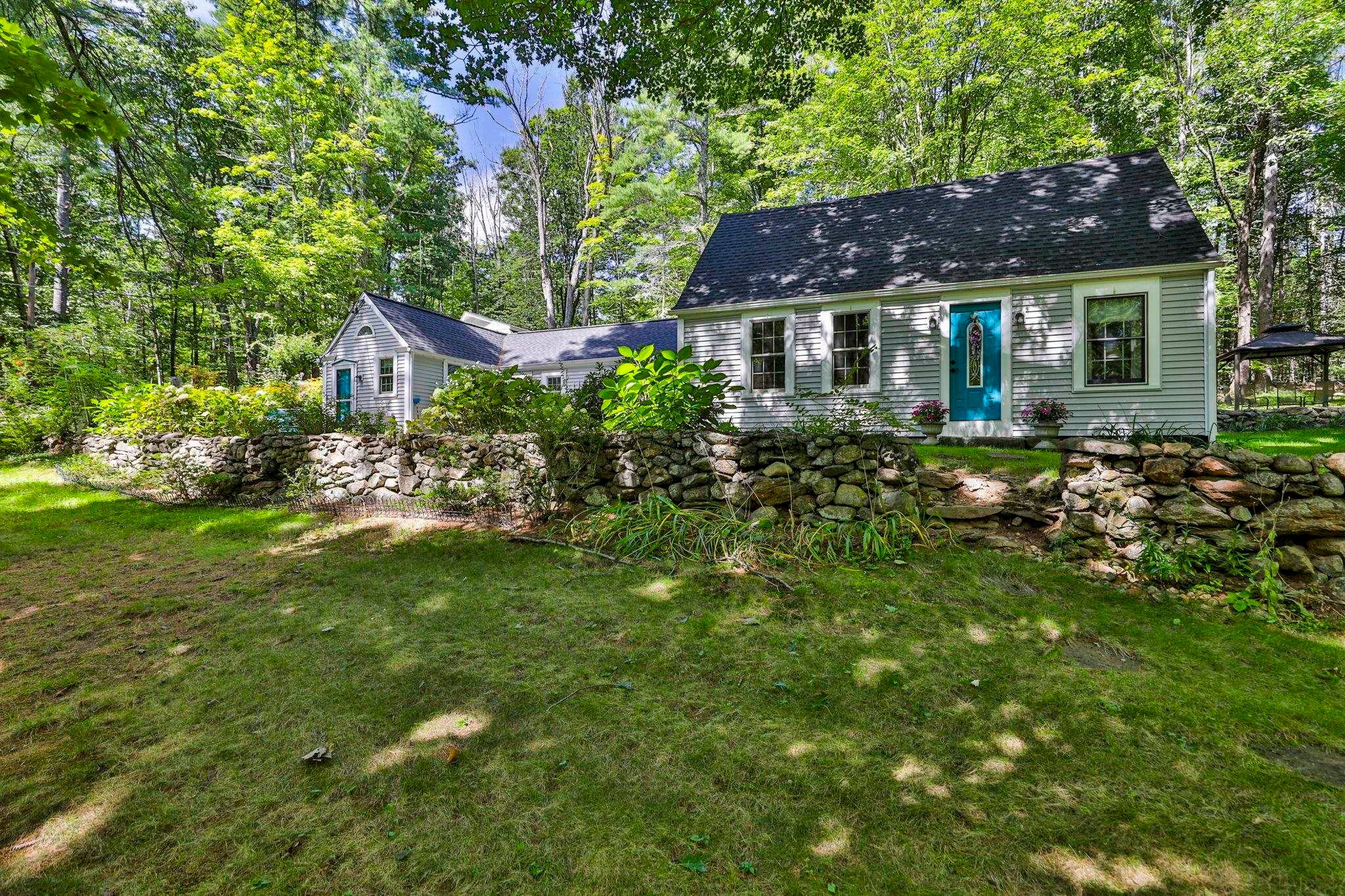 8 Putnam Hill Road