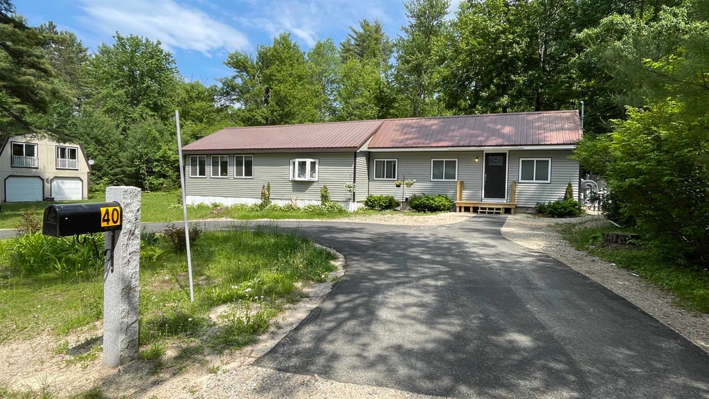 Photo of 40 White Pond Road, Ossipee, NH 03864 (MLS # 5094062)