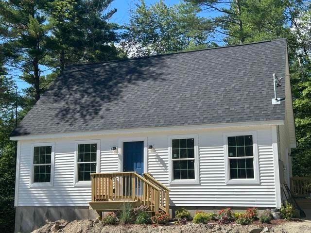 Photo of 7 Hawk Lane, Canaan, NH 03741 (MLS # 5077267)