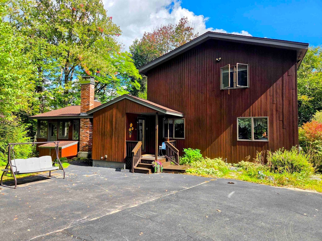 Photo of 10 Bull Moose Road, Woodstock, NH 03262 (MLS # 5110592)