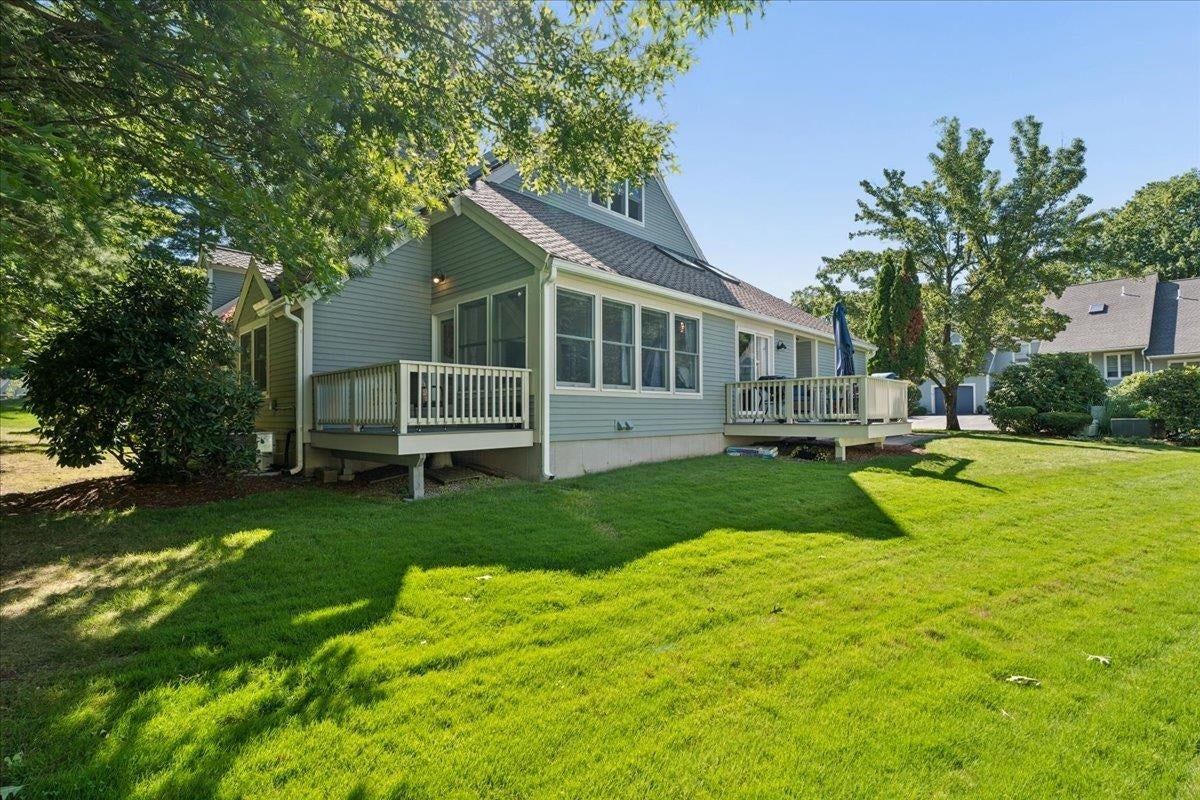 114 Hawthorne Village Road