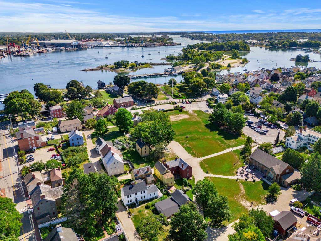 Photo of 500 Market Street #4L, Portsmouth, NH 03801 (MLS # 5106119)