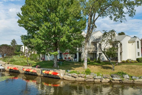 Photo of 68 Railroad Avenue #3, Wolfeboro, NH 03894 (MLS # 5079552)