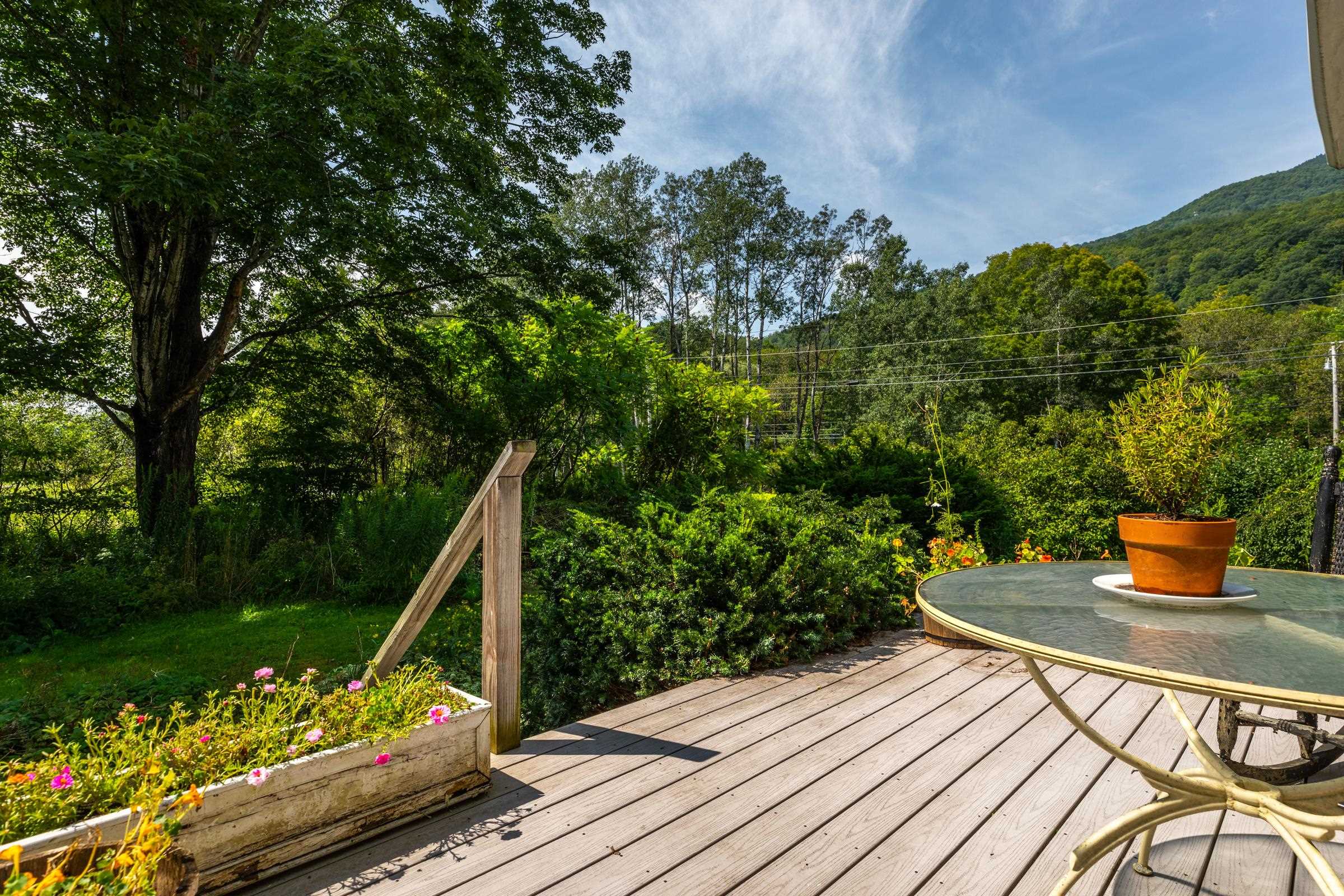 120 Village Street - Photo 3