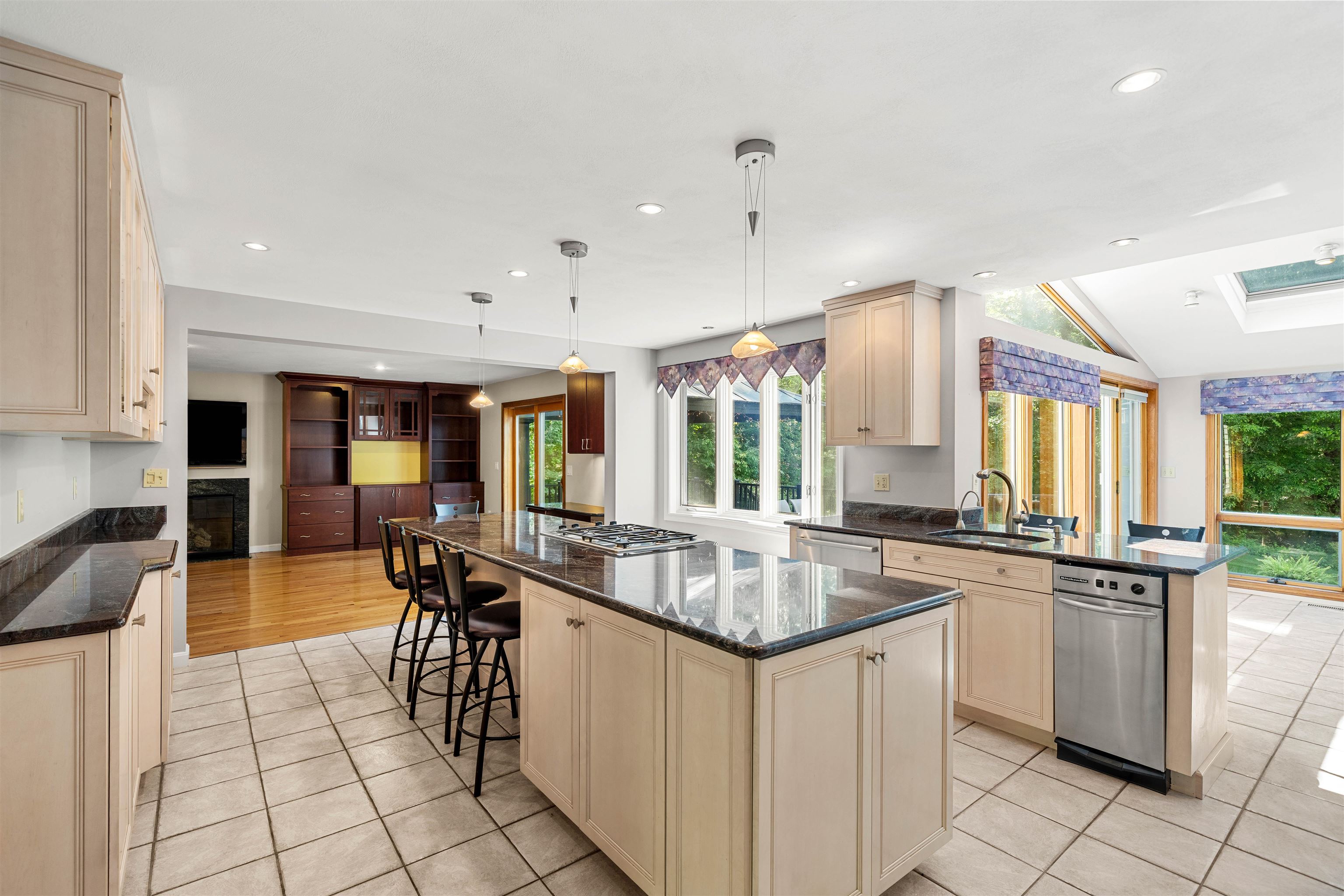 54 Crestwood Drive
