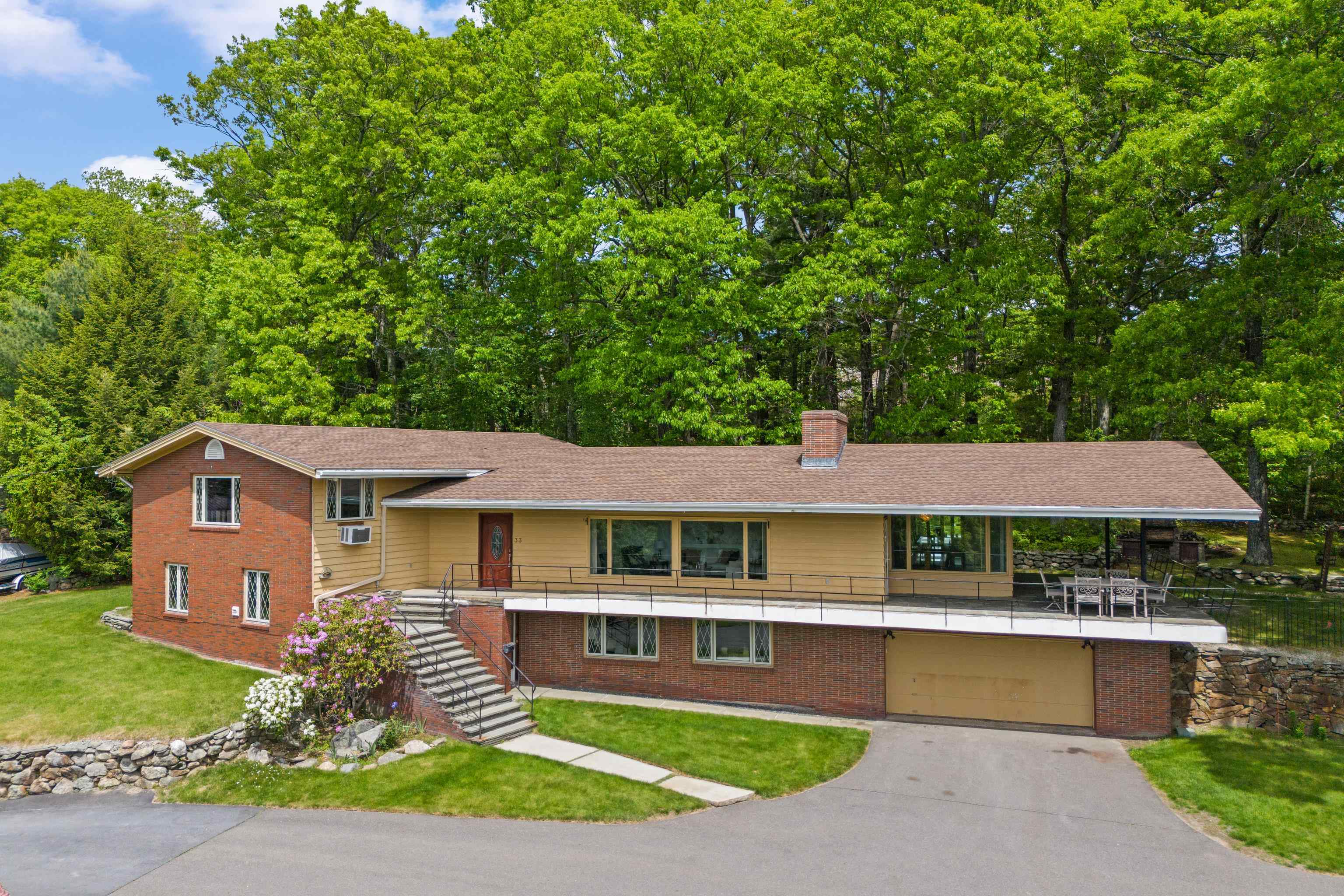 33 High Ridge Road