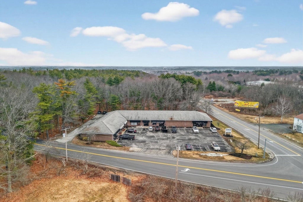 Photo of 611 Breakfast Hill Road, Greenland, NH 03840 (MLS # 5080490)