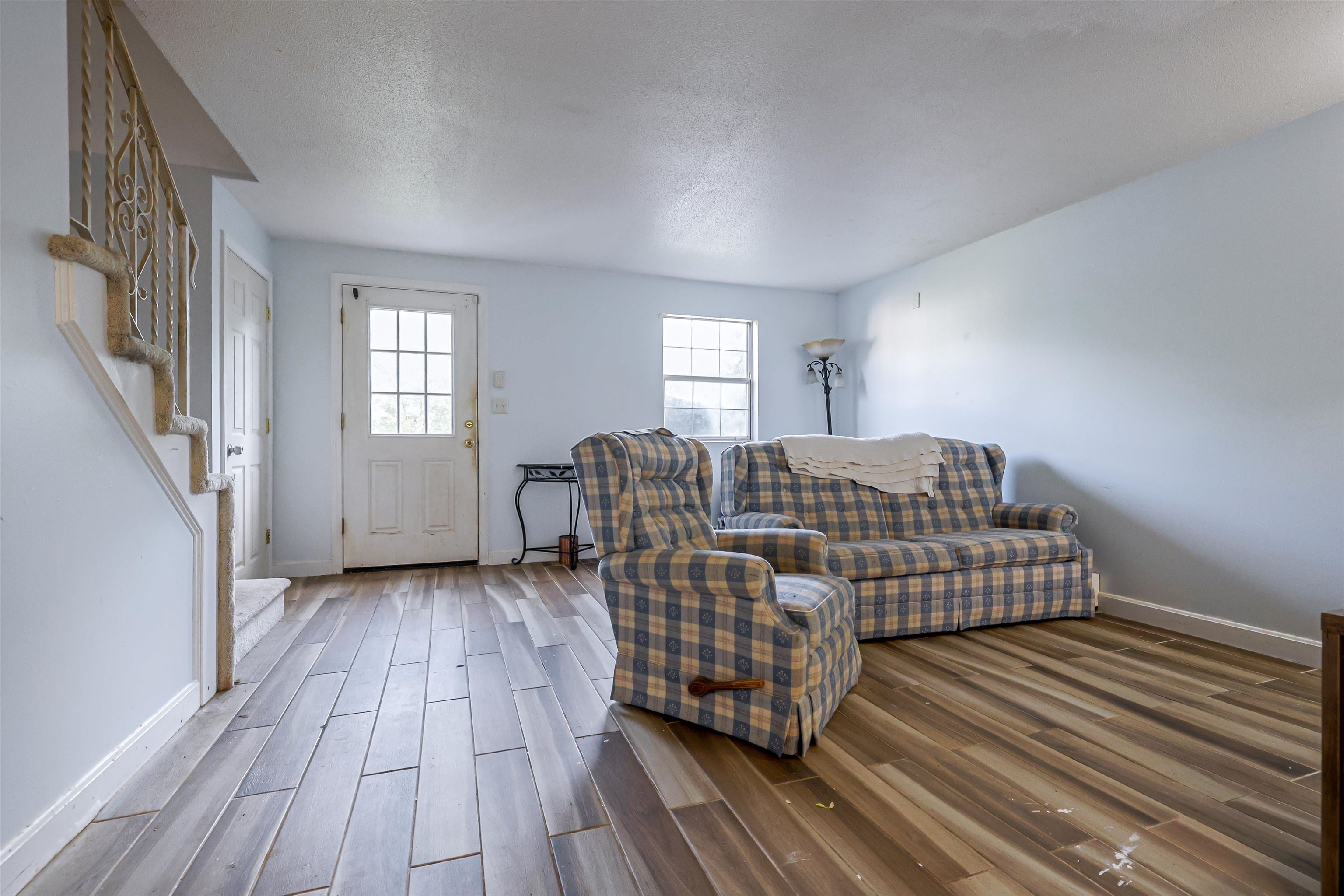 7 Fieldstone Drive
