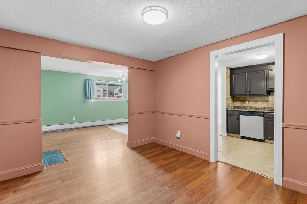 Photo of 121 English Village Road #103, Manchester, NH 03102 (MLS # 5109343)