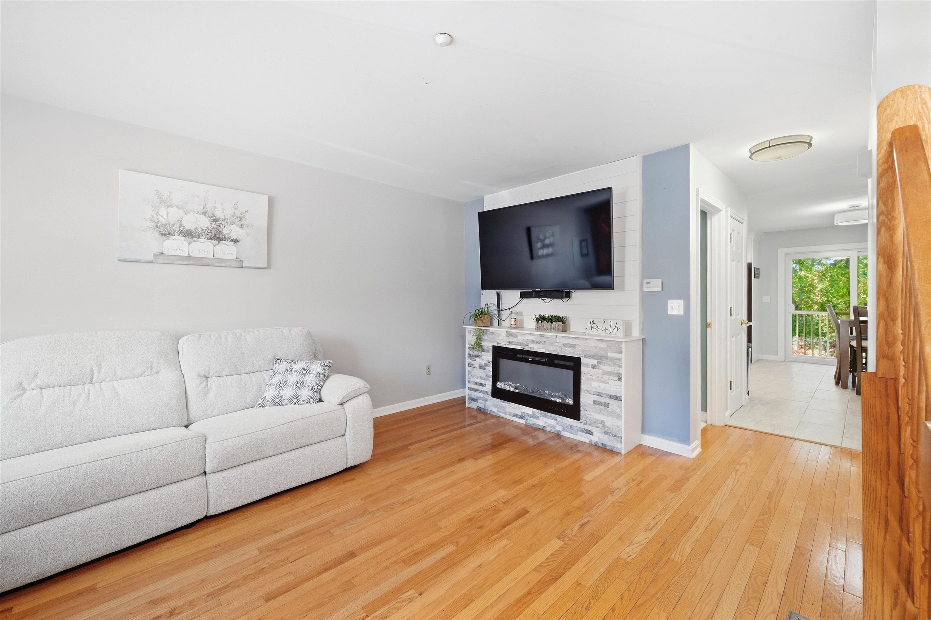 2 Chandler Court B
