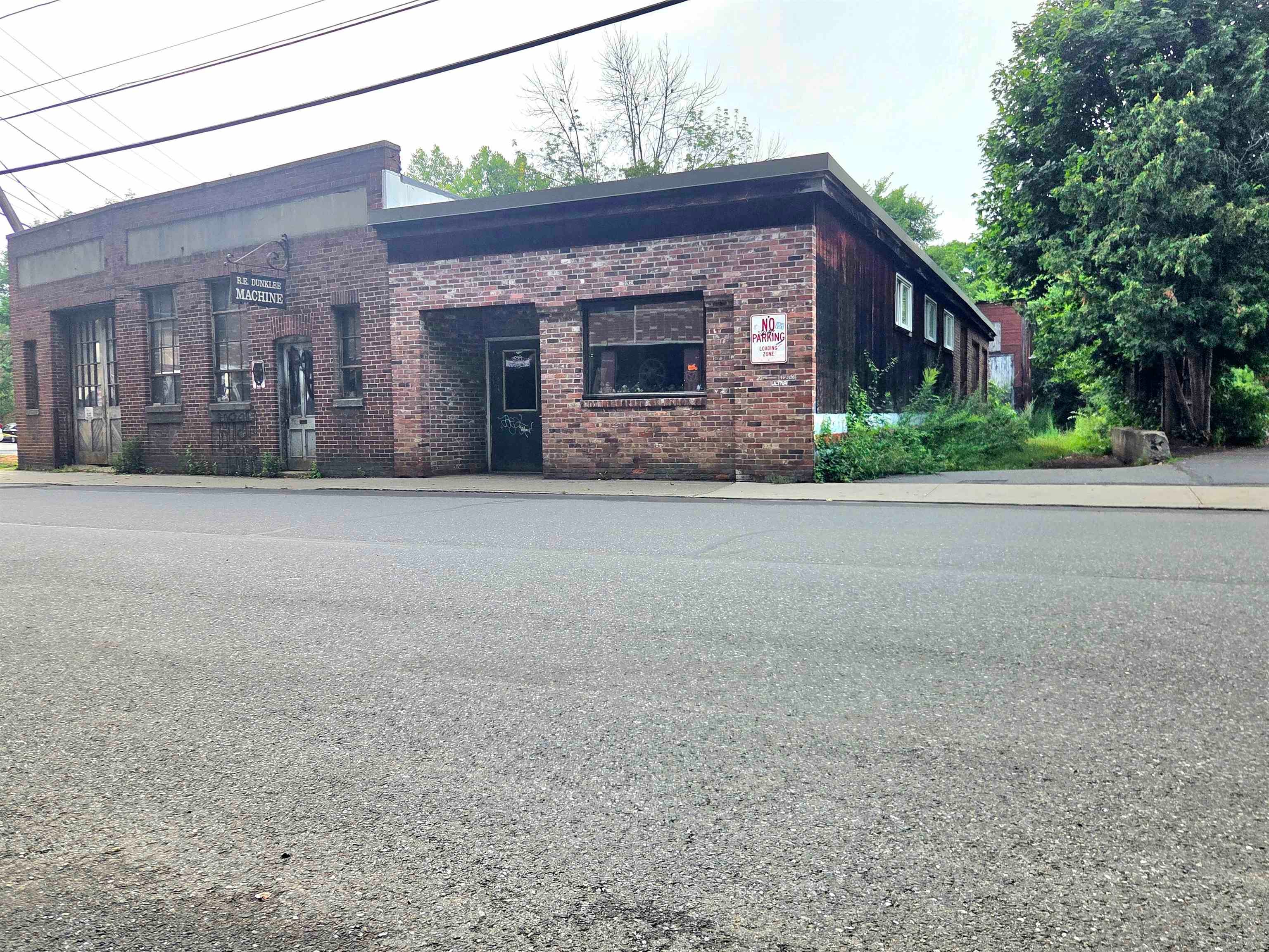72 Flat Street