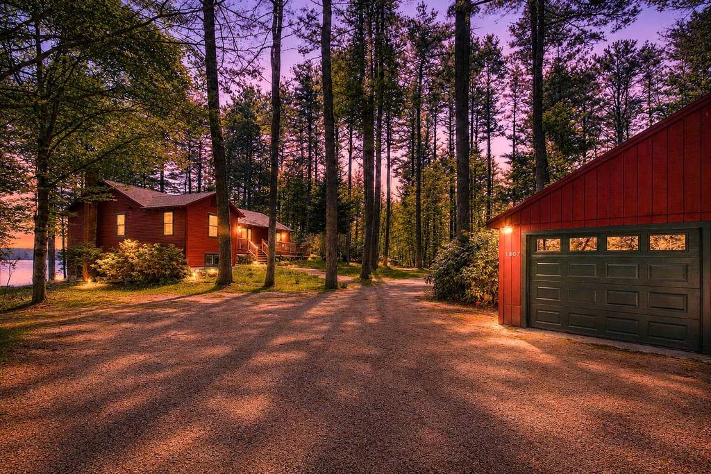 Photo of 1807 Little Sunapee Road, New London, NH 03257 (MLS # 5095970)
