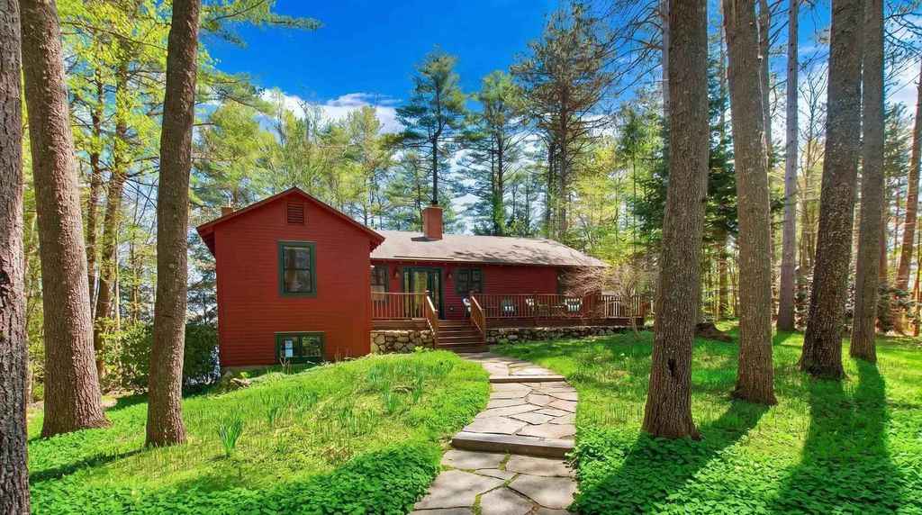 Photo of 1807 Little Sunapee Road, New London, NH 03257 (MLS # 5095970)