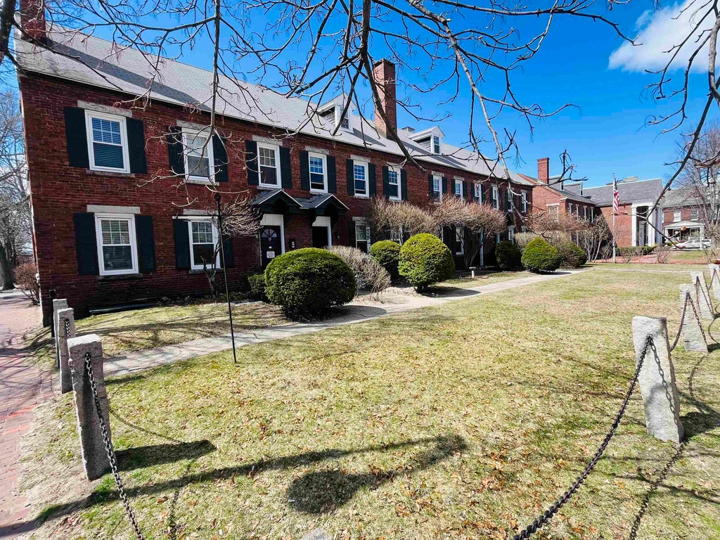 Photo of 67 Middle Street #Bb, Manchester, NH 03101 (MLS # 5108897)