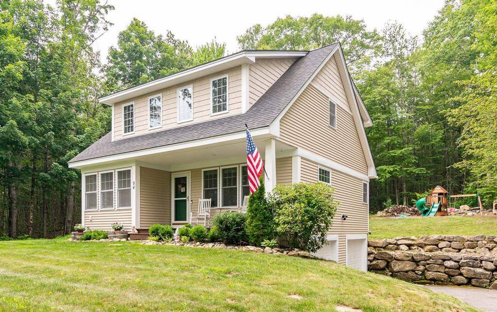 Photo of 94 High Meadows Drive, Deerfield, NH 03037 (MLS # 5098406)