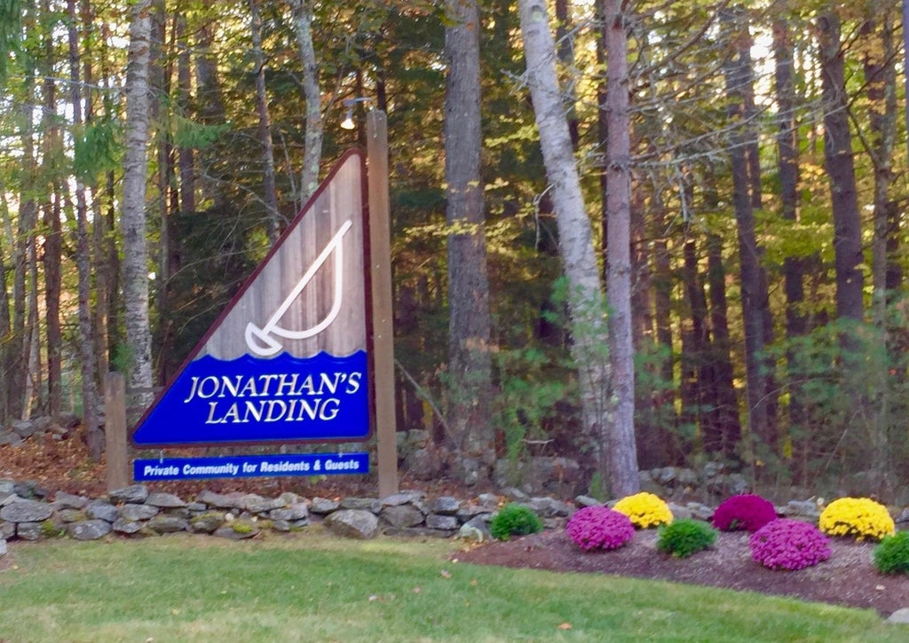 Photo of 2 Portside Drive #4, Moultonborough, NH 03254 (MLS # 5114937)