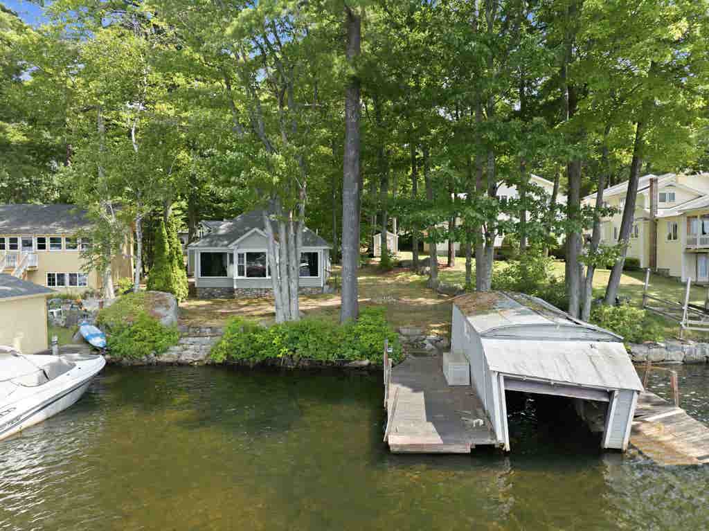 Photo of 19 Smith Cove Road, Gilford, NH 03249 (MLS # 5104864)