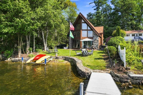 Photo of 21 Oak Street, Windham, NH 03087 (MLS # 5109928)