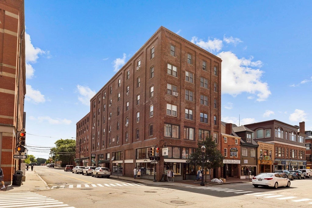 Photo of 90 Fleet Street #5-2, Portsmouth, NH 03801 (MLS # 5095985)