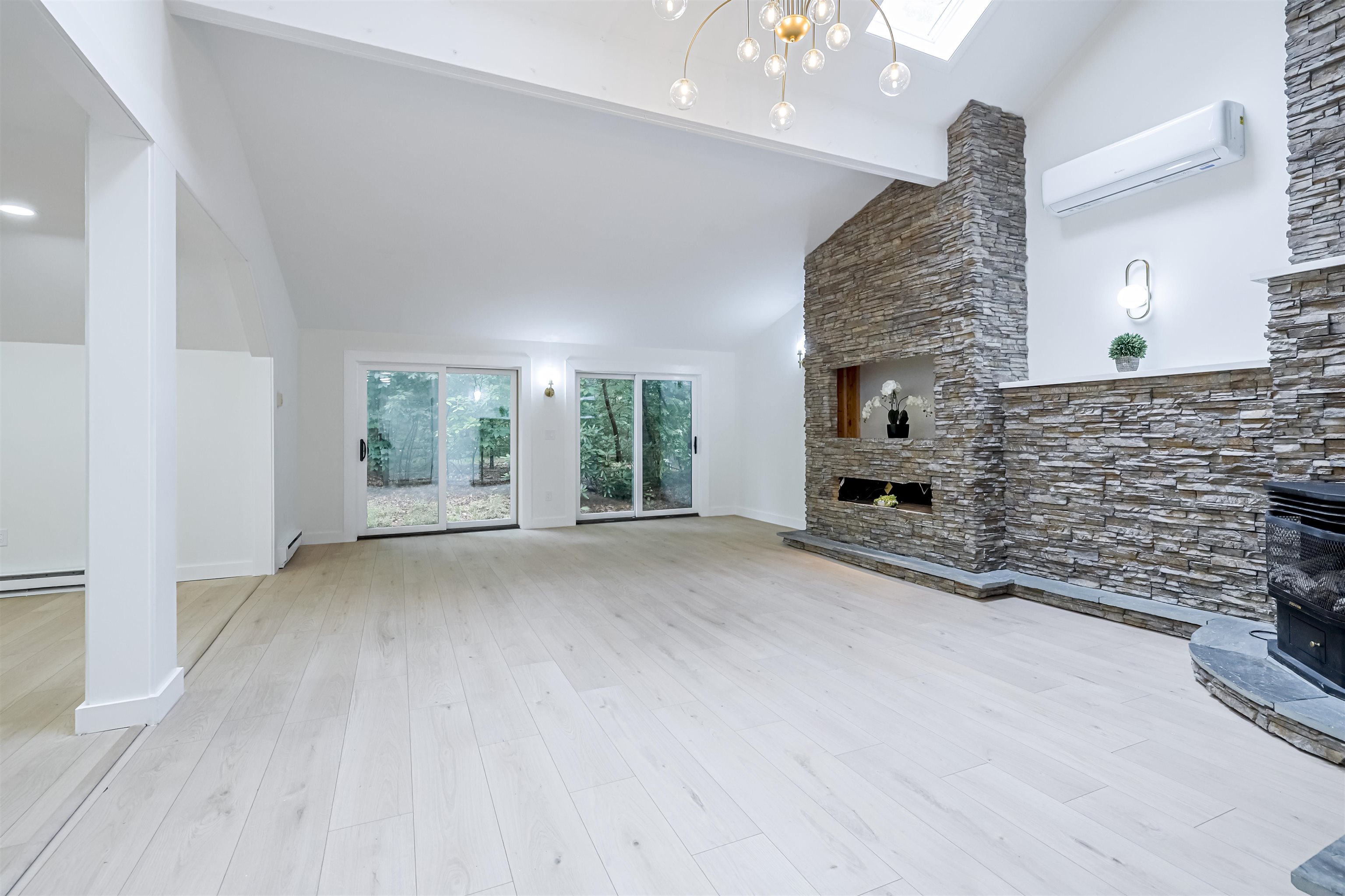 33 Coburn Woods Drive