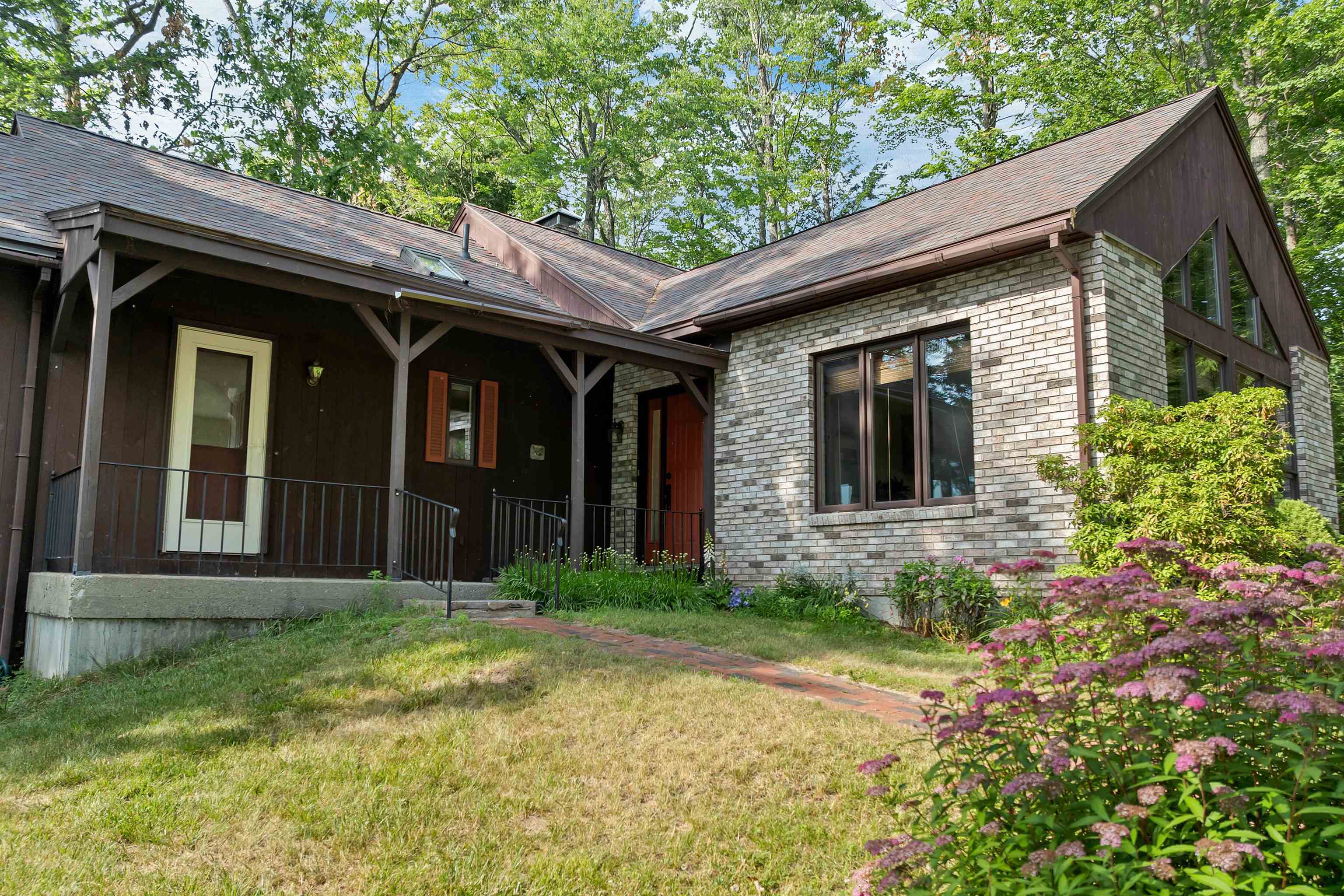 18 Hidden Valley Drive