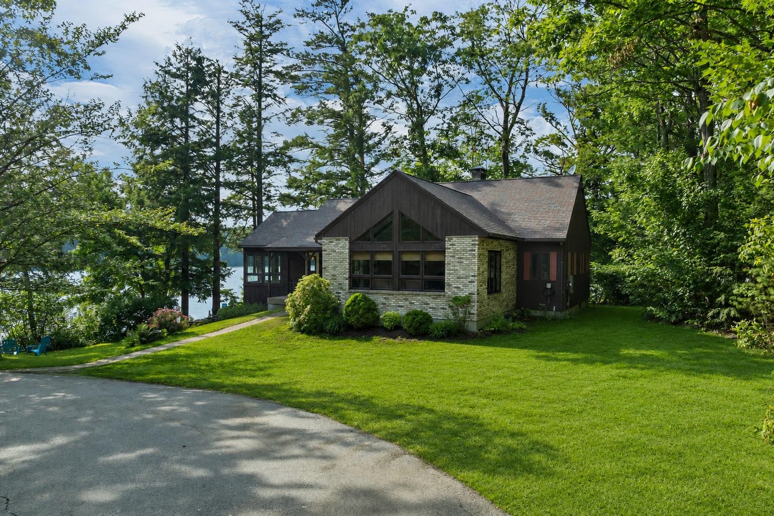 18 Hidden Valley Drive