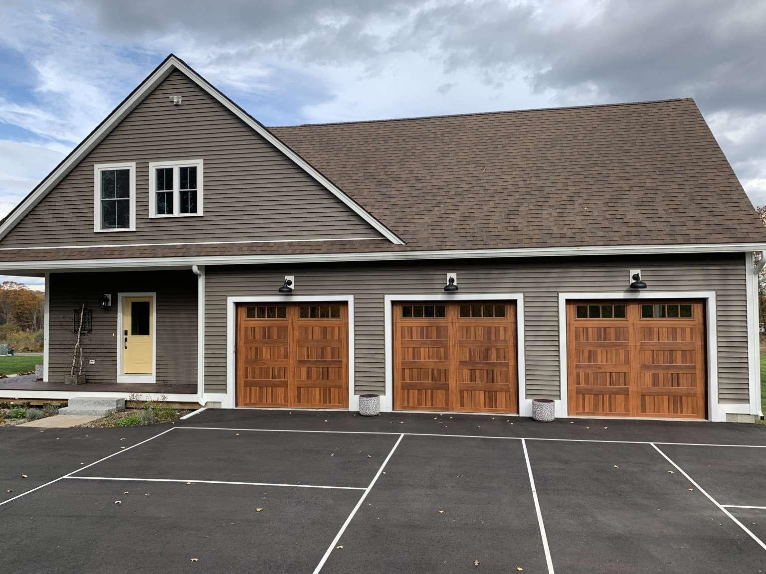 3 Labrador Lane