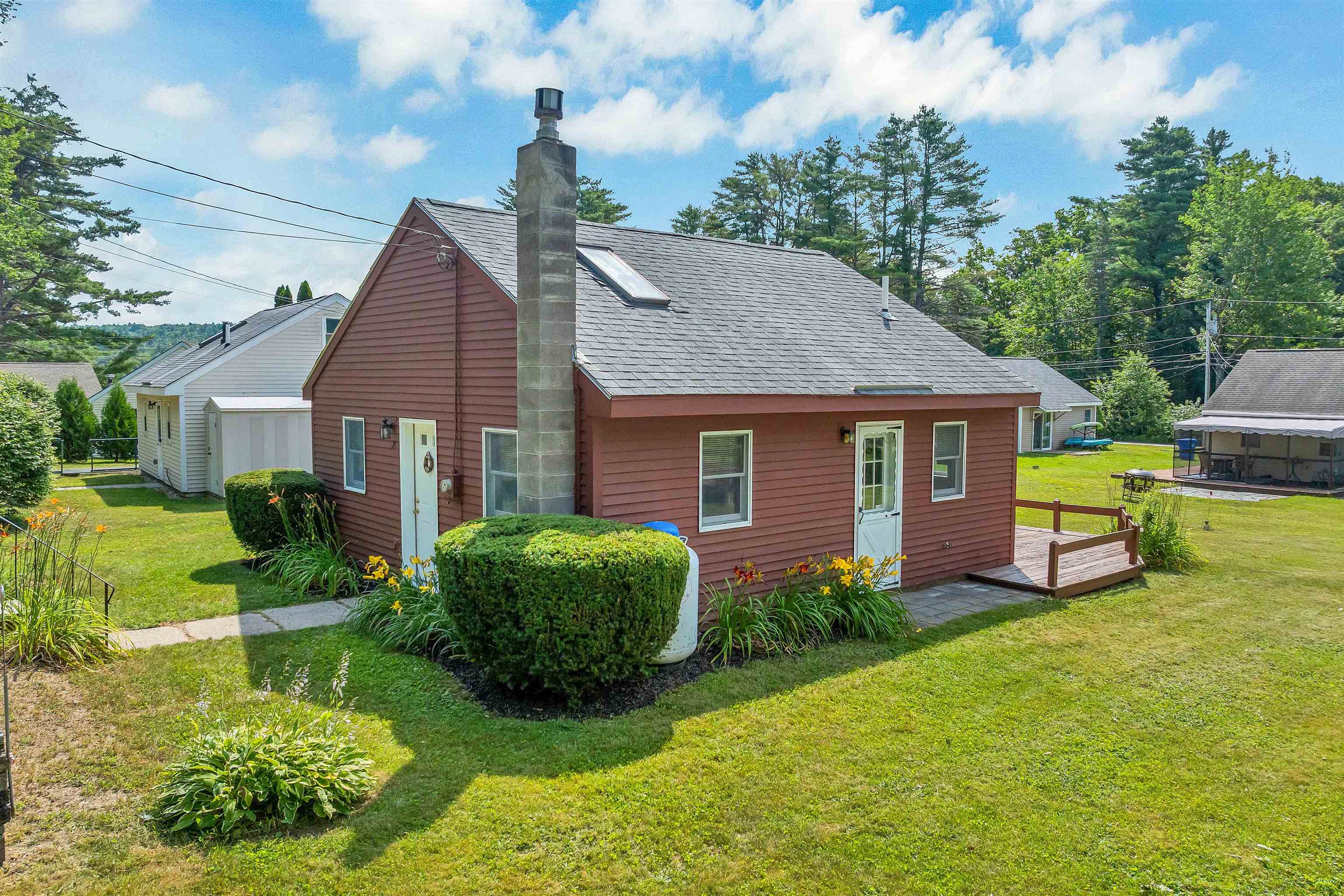 76 Noyes Road