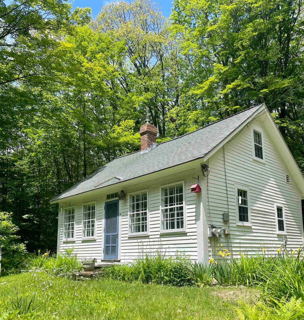 Photo of 14 Bidewee Road, Harrisville, NH 03450 (MLS # 5114505)