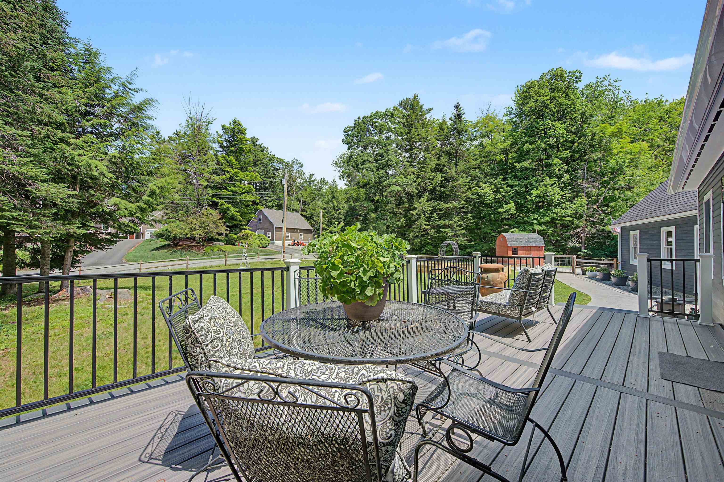 10 Twin Birch Lane